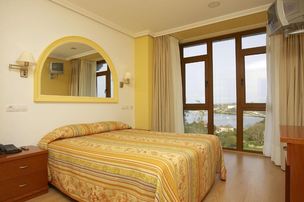 Hotel Azul De Galimar 산비센테데라바케라 객실 사진