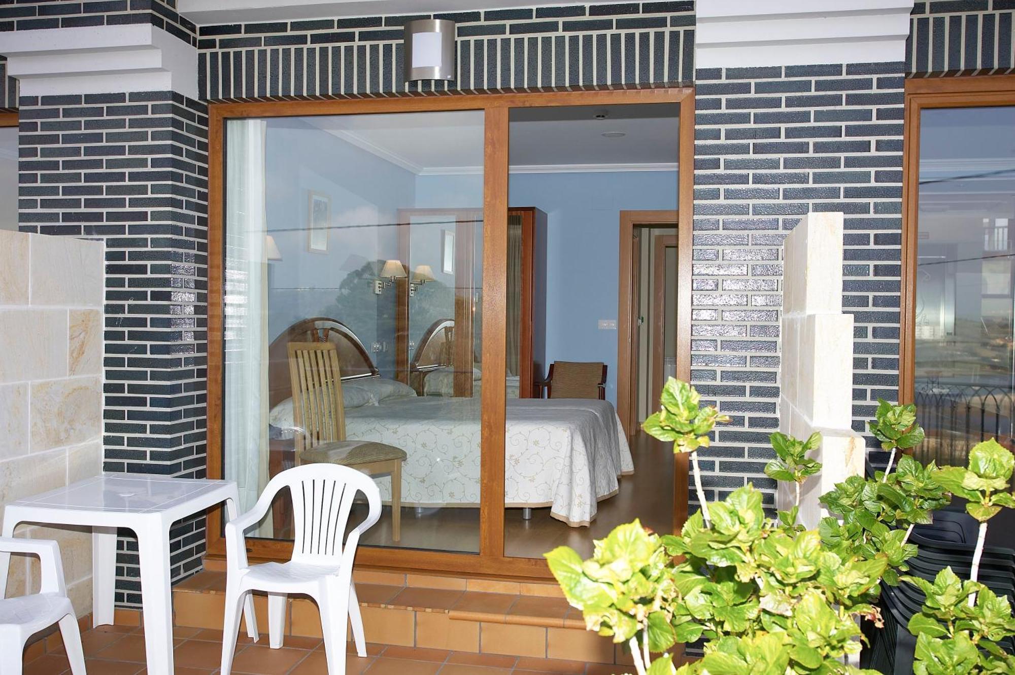 Hotel Azul De Galimar 산비센테데라바케라 외부 사진