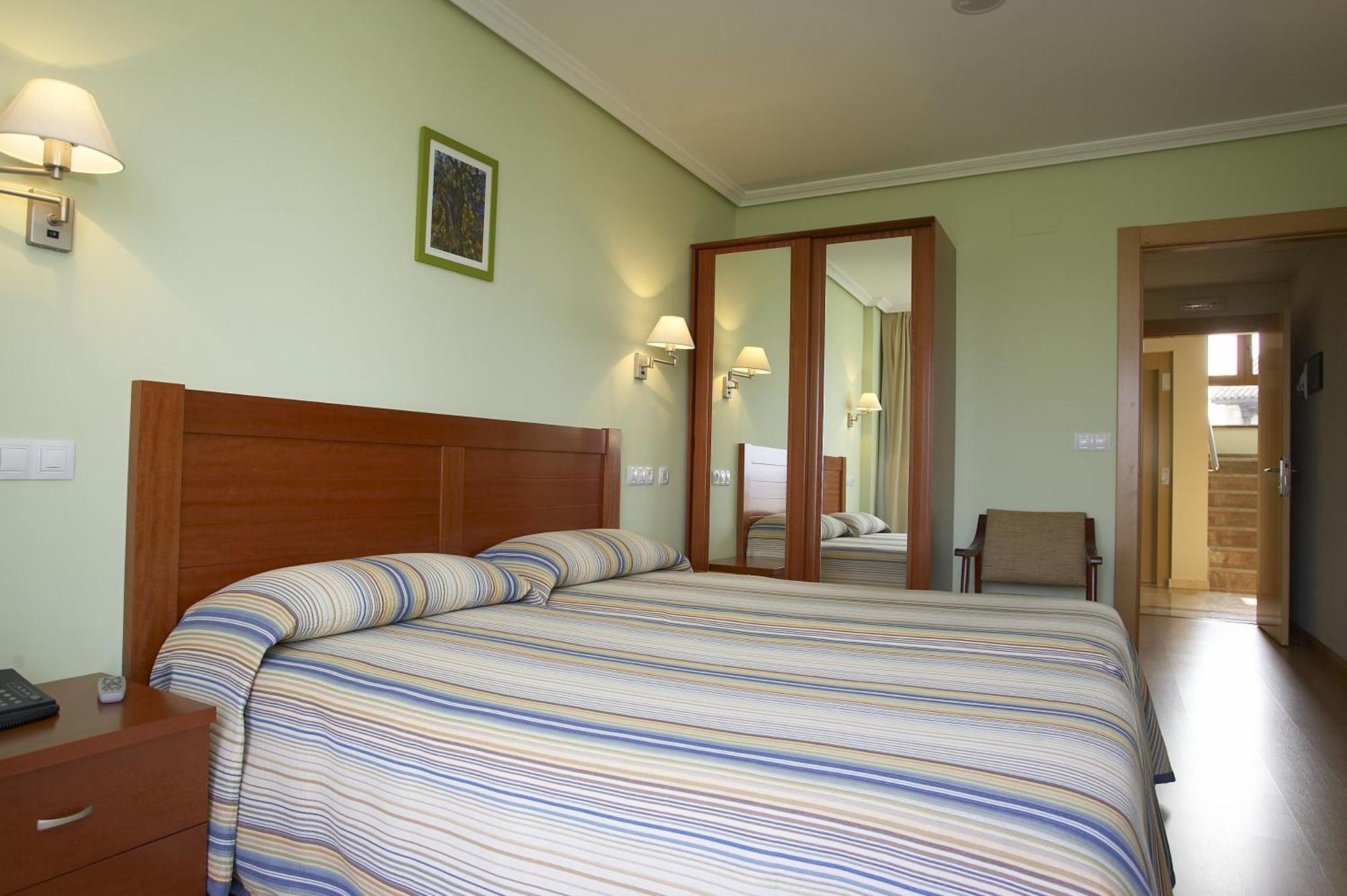 Hotel Azul De Galimar 산비센테데라바케라 객실 사진