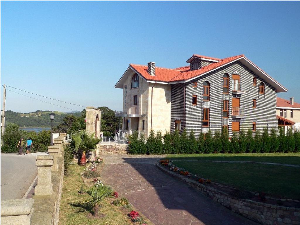 Hotel Azul De Galimar 산비센테데라바케라 외부 사진